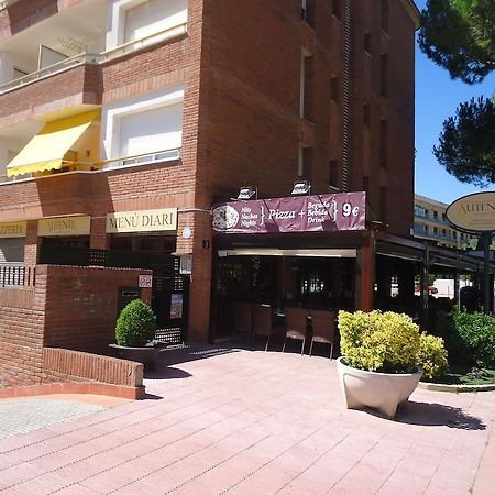 Apartamentos Antillas Fenals Lloret de Mar Kültér fotó